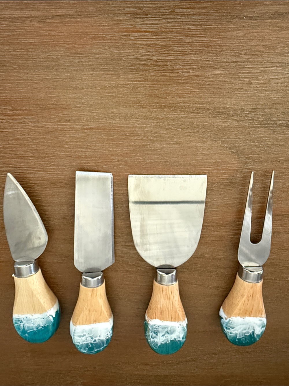 Water Themed Cheese Knife Set